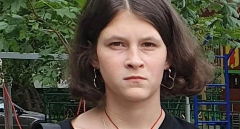 Фото к статье: В области ищут 17-летнюю девочку, которая уехала на электричке в Тверь и не вернулась