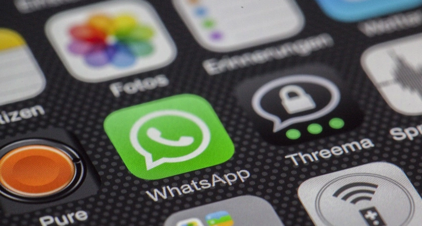 Фото к статье: С 1 января прекращает работу: по WhatsApp в России принято нелегкое решение