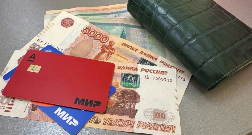 Фото к статье: Переводы по картам изменятся: Центробанк решил ситуацию с мошенниками кардинально