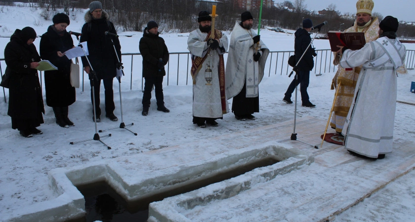 Фото к статье: Тверской митрополит призвал не рисковать и не купаться в Крещение