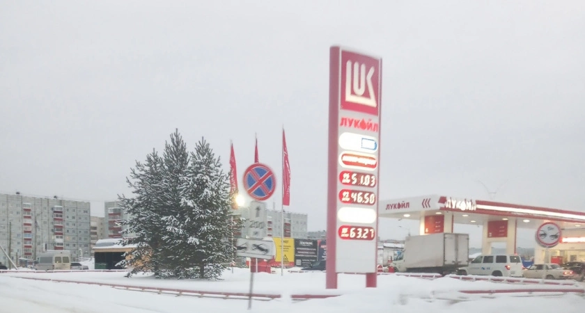 Фото к статье: Цены на топливо в Тверской области подскочили к началу года: подробности роста