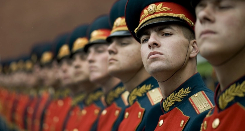 Фото к статье: Указ подписан - объявлены военные сборы: касается всех мужчин до 70 лет