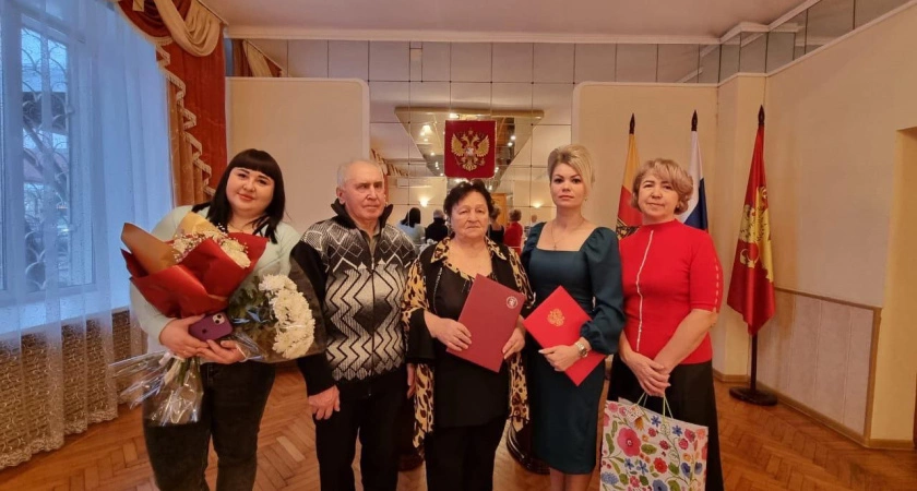 Фото к статье: В Ржевском округе семейные пары отметили юбилеи супружеской жизни