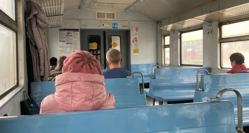 Одни отменят совсем, другие сократят: жителям Тверской области объявили о новом графике электричек