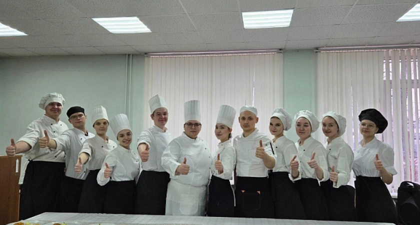 Фото к статье: Студенты Тверского колледжа сервиса и туризма победили на Всероссийском кулинарном фестивале