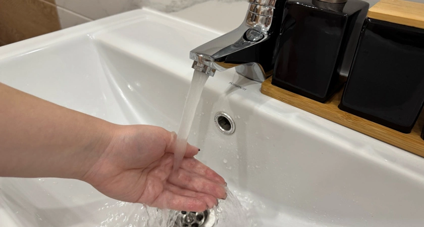 Фото к статье: Вода из-под крана станет чище артезианской: фильтры не нужны — простой лайфхак