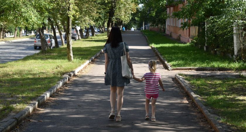 Выходные перенесли из-за обстановки в стране: майские праздники не будут прежними для жителей России