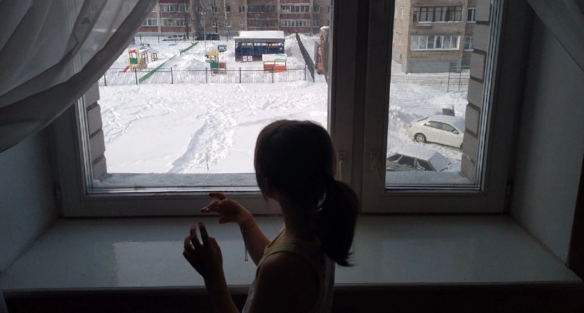Фото к статье: Окна, намытые как после профессионального клининга: 2 пакетика в кипяток и 8 месяцев без разводов