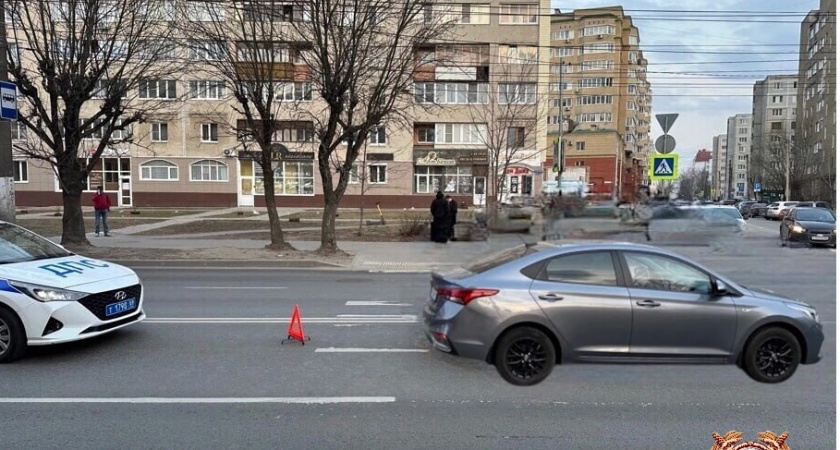 В Твери на Смоленском переулке водитель сбила девушку на пешеходном переходе