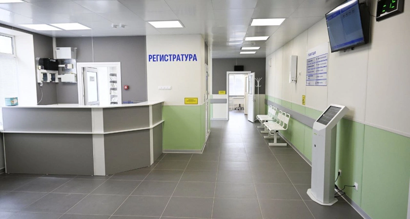 Фото к статье: Эммаусскую амбулаторию оснастили флюорографом с рентгеном и аппаратом УЗИ