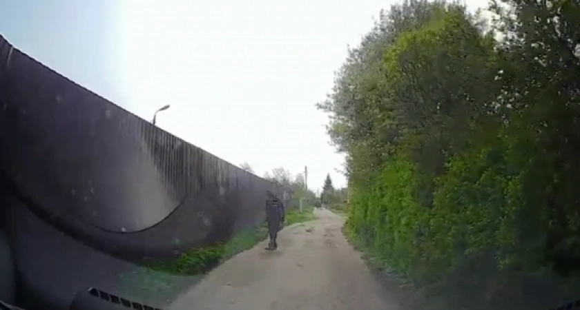 Фото к статье: В Твери пропавшего пенсионера нашли благодаря записи видеорегистратора