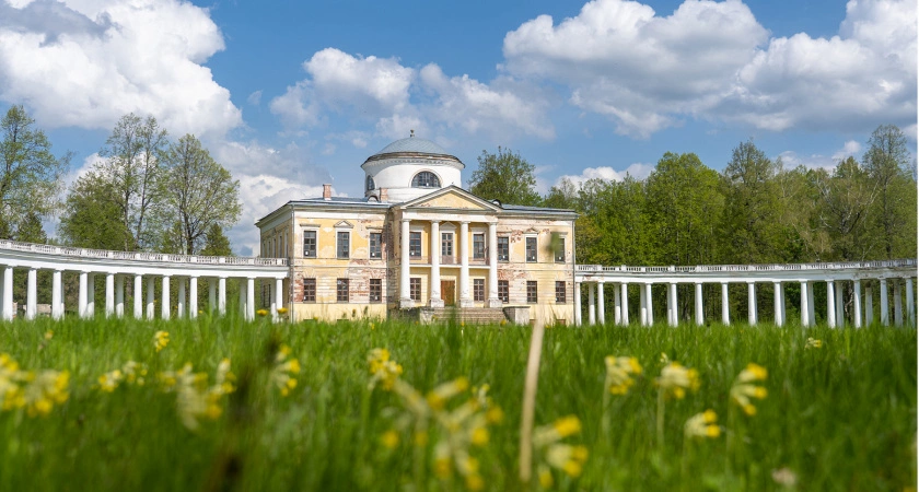 Фото к статье: Реставрация усадьбы «Знаменское-Раек» в Тверской области начнется в ноябре 2025 года