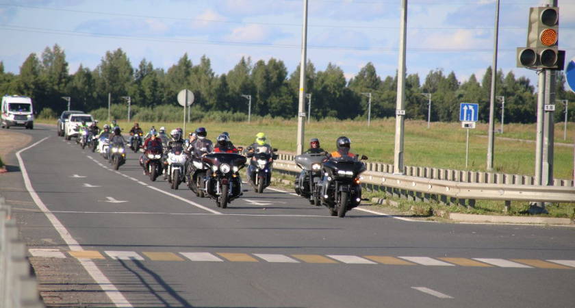 Три десятка тверских байкеров проехали по святым местам Тверской области