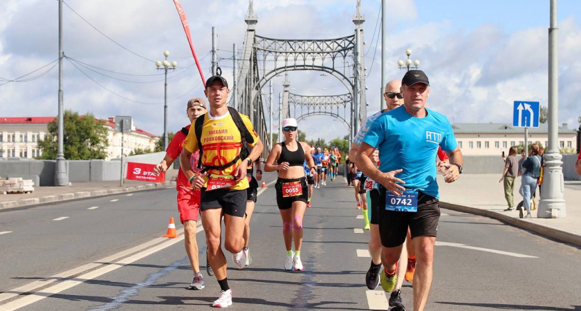 В Твери с 8 по 10 августа из-за 38-го полумарафона ограничат движение машин и парковку 