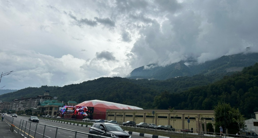 «Ты поступаешь некрасиво, брат. Я всего-то 1000 прошу». Богатый абхаз хотел развести на деньги - вот что я сказал