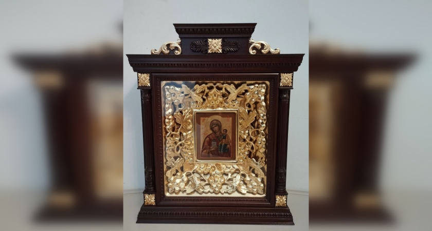 Из московской коллекции в храм: уникальная икона передана в дар Твери