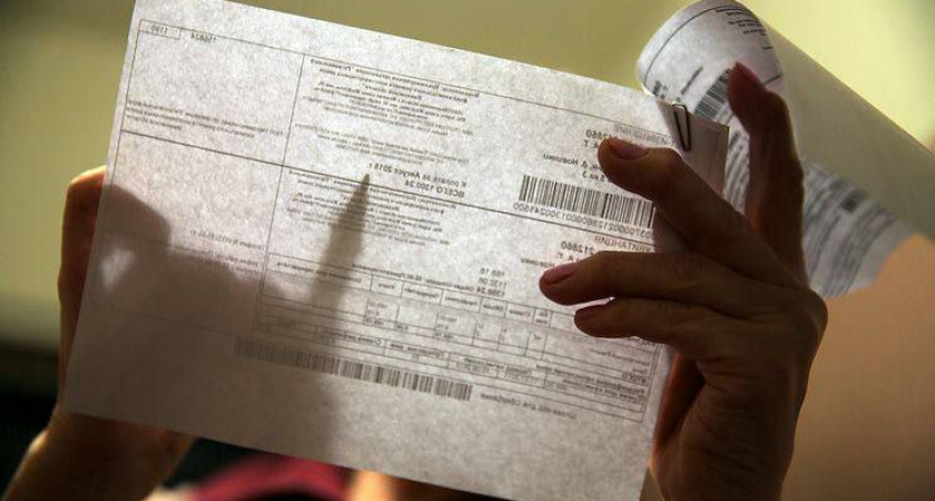 «В батареях едва тепло, а сумма в платежке прежняя»: УК-должниками недовольны и тверичи, и энергетики