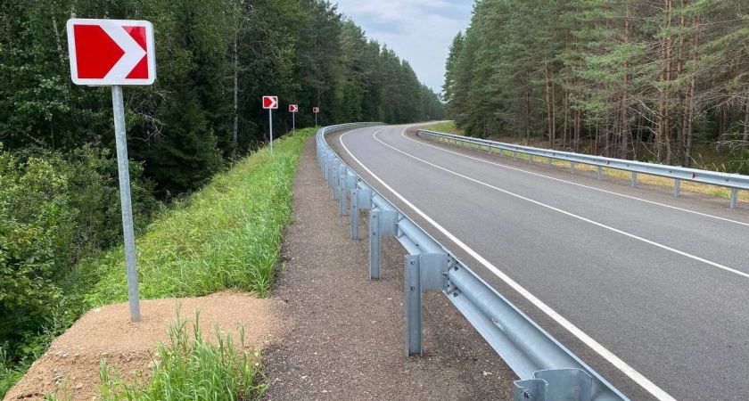 В Тверской области на год раньше срока завершили ремонт дороги к поселку Жарковский