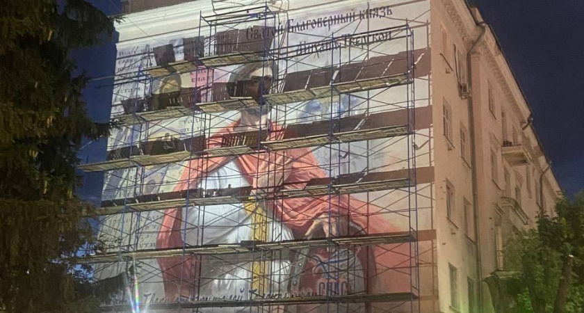 Митрополит Амвросий освятит муралы святым Михаилу Тверскому и Фаддею в центре Твери 19 августа