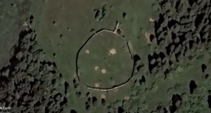 Загадочные круги в поле нашли в нацпарке «Завидово» под Тверью