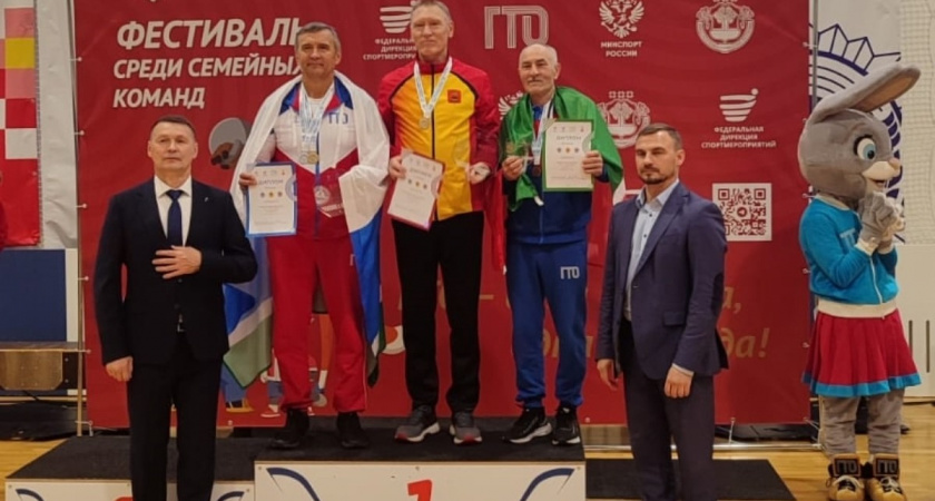 Учитель физкультуры из Тверской области вернул себе звание самого спортивного дедушки России