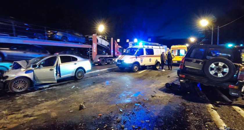 Два автомобиля столкнулись на трассе «Россия» в Тверской области