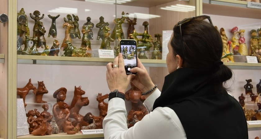 В Вышнем Волочке открылся уникальный музей «Игрушкин дом»