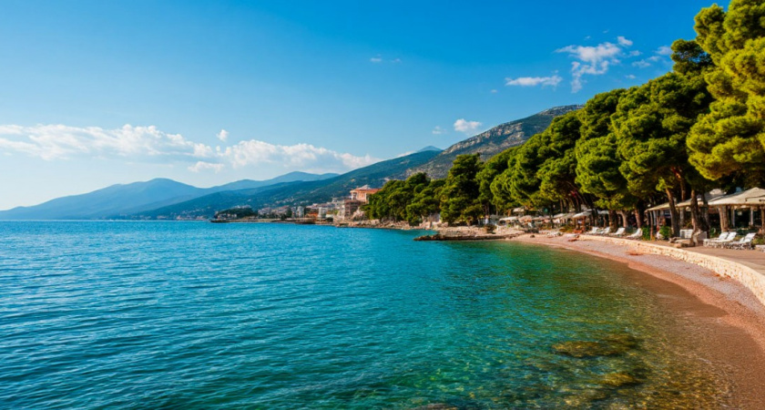 Побывал в Геленджике 1 раз - и все понял: это местечко и море явно не для меня - вот почему больше ни ногой