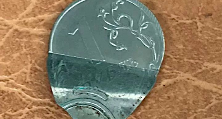 В Твери продают сплющенную рублевую монету по цене особняка