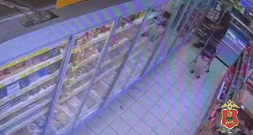 Ранее судимый житель Конаково похитил 29 упаковок сыра из супермаркета