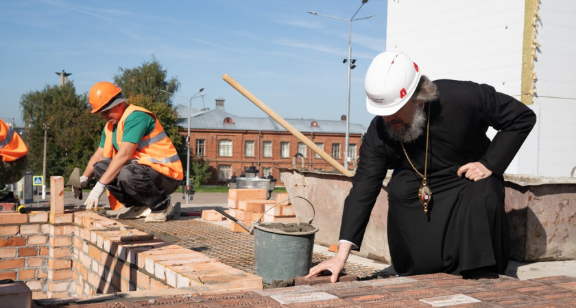 Жителей Тверской области призывают поучаствовать в строительстве колокольни Спасо-Преображенского кафедрального собора