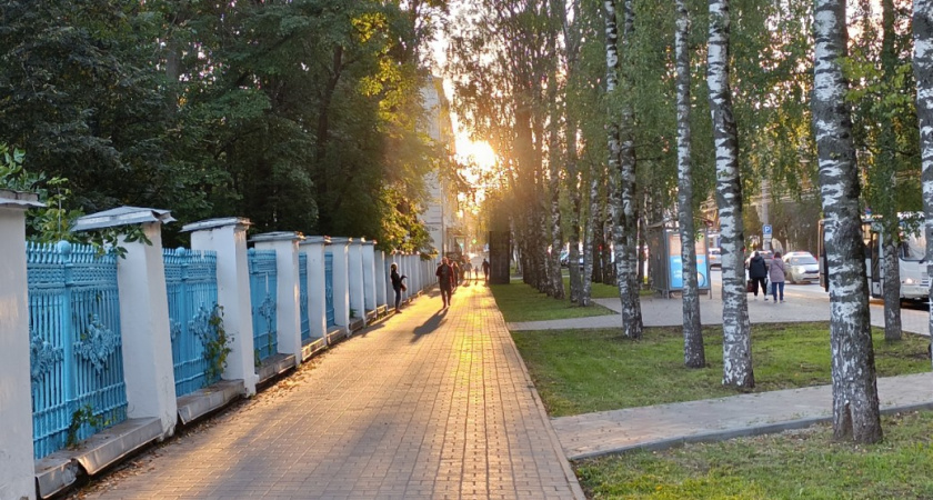 Собачий холод и ливни - бабье лето кончается: что ждет россиян на новой неделе?