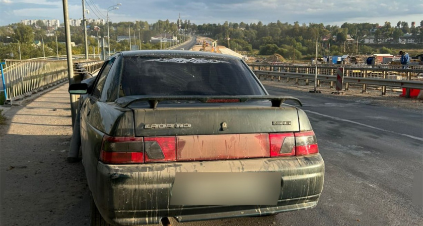 Жительница Зубцова задержана за пьяный угон ВАЗа и аварию на трассе М-9 «Балтия»