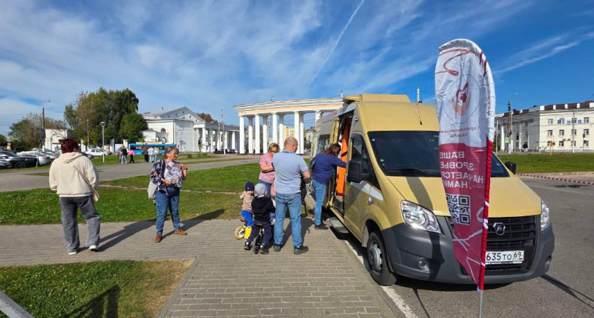  В Твери у торговых центров «РИО» и «Глобус» вновь будут работать мобильные пункты прививки от гриппа