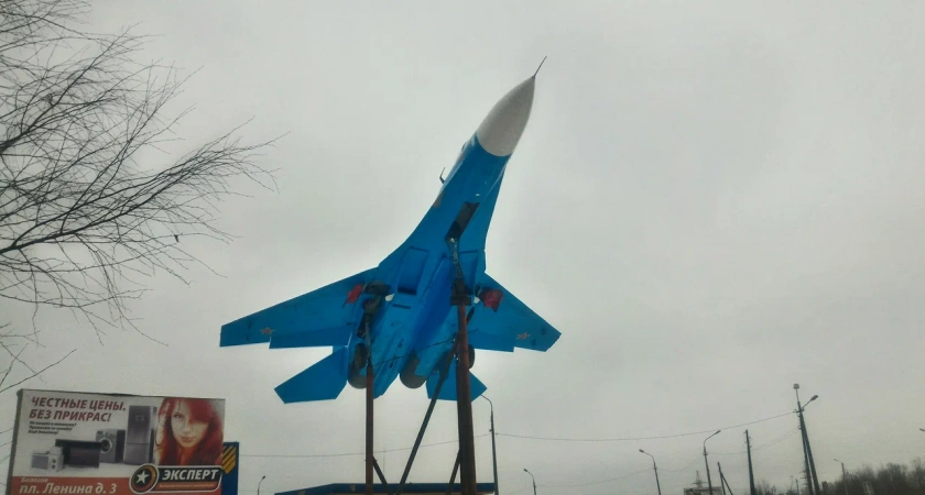 Памятник-истребитель в Тверской области получит имя летчика-героя СВО