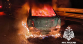 Автомобиль загорелся прямо на ходу на тверской трассе: что известно