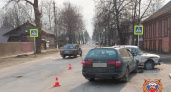 ДТП в Осташкове: водитель «ВАЗ 2106» не уступил дорогу и спровоцировал аварию