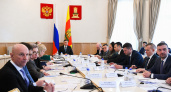 На полках тверских библиотек появится ещё 1700 книг: от классики до краеведения