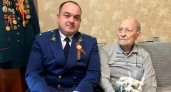 В Твери ветерана-блокадника Бориса Заполевского поздравили с Днём Победы