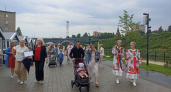 300 жителей Ржева вышли на Всероссийский Парад семей в День семьи, любви и верности