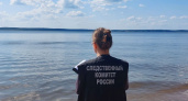 Причины гибели женщины в озере Селигер выясняют тверские следователи