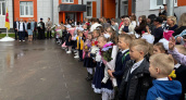 Подарок ко Дню знаний: дети Вахонина и Максатихи получили новые школы