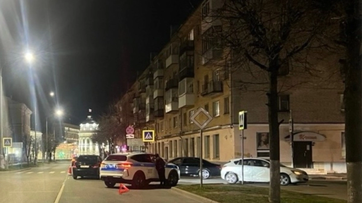 В центре Твери после ДТП с тремя автомобилями есть пострадавшие