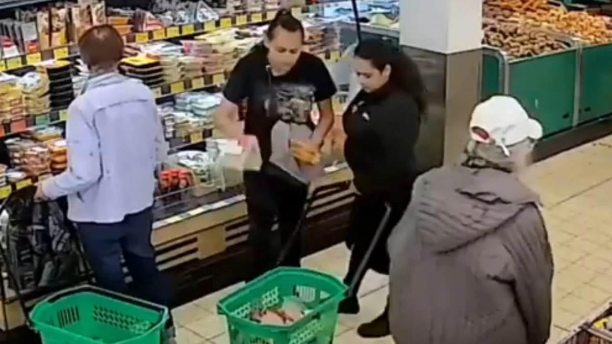 В Твери задержали двух женщин после кражи товаров из магазина