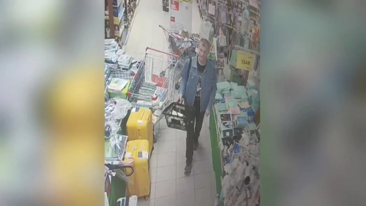 В Ржеве мужчина забрал 16 тысяч рублей из кошелька пенсионера
