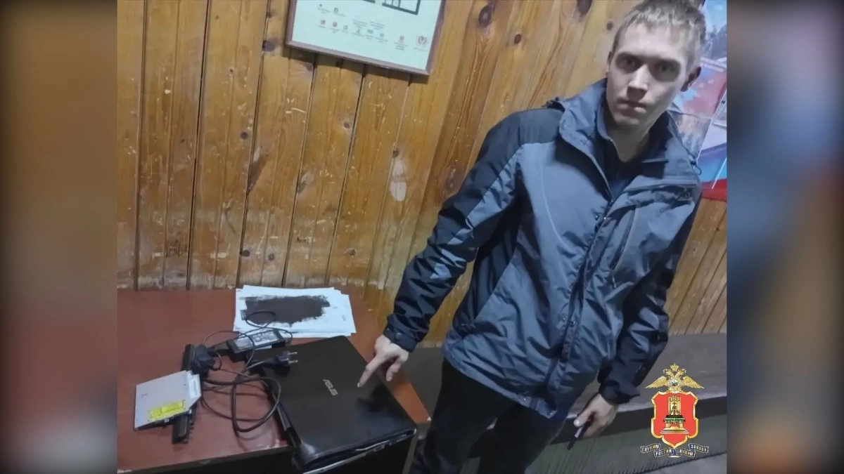 Житель Селижаровского округа украл телевизор и ноутбук на 50 тысяч рублей