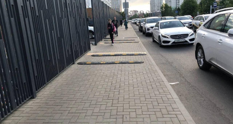 В Твери предложили ограничить самокатчиков лежачими полицейскими: горожане разделились во мнениях