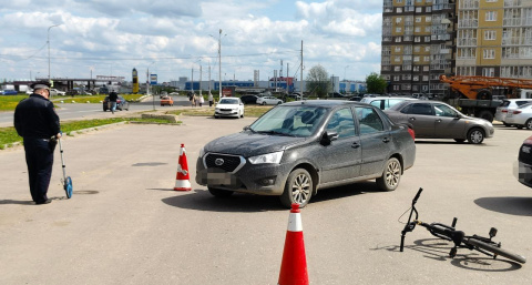 В Твери 17-летний парень угнал у мамы иномарку и сбил мальчика на велосипеде