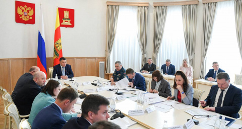 Во дворах четырех районов Твери дополнительно отремонтируют дороги и положат новый асфальт
