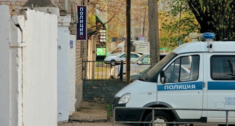Ударом лопаты закончился спор тверичанина с соседом по даче